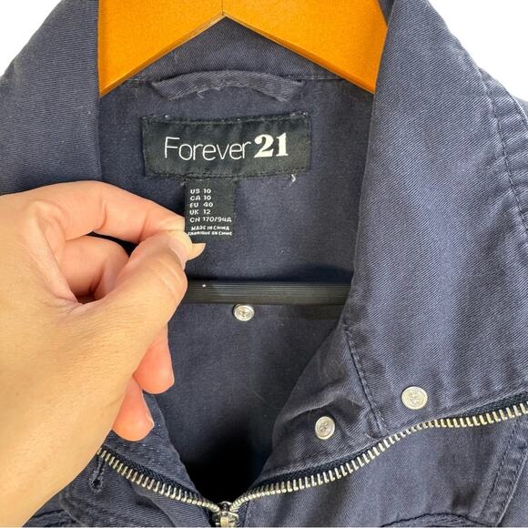 Forever 21 Navy Blue Cotton Utility Field Jacket Women’s Size 10 Button Flap - Picture 3 of 9